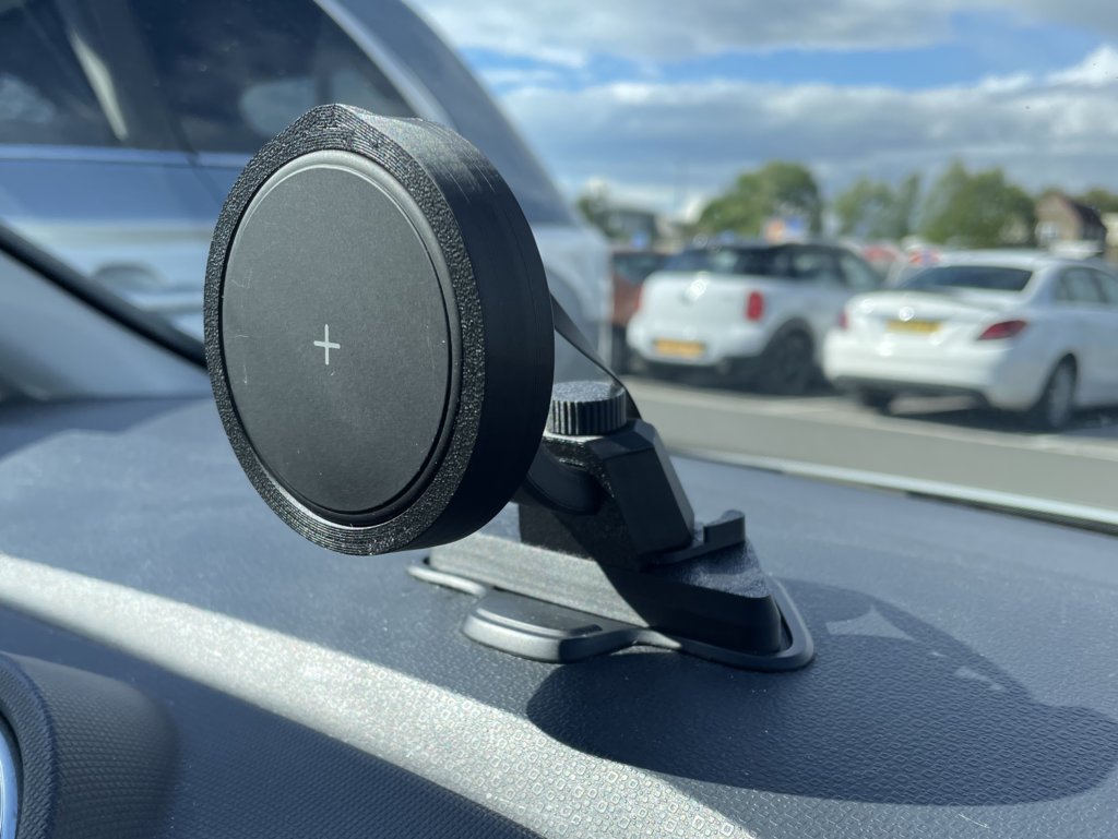 SEAT Mii/VW UP!/Skoda Citigo Phone Holder Mount (After 2016) Custom Dash Mounts